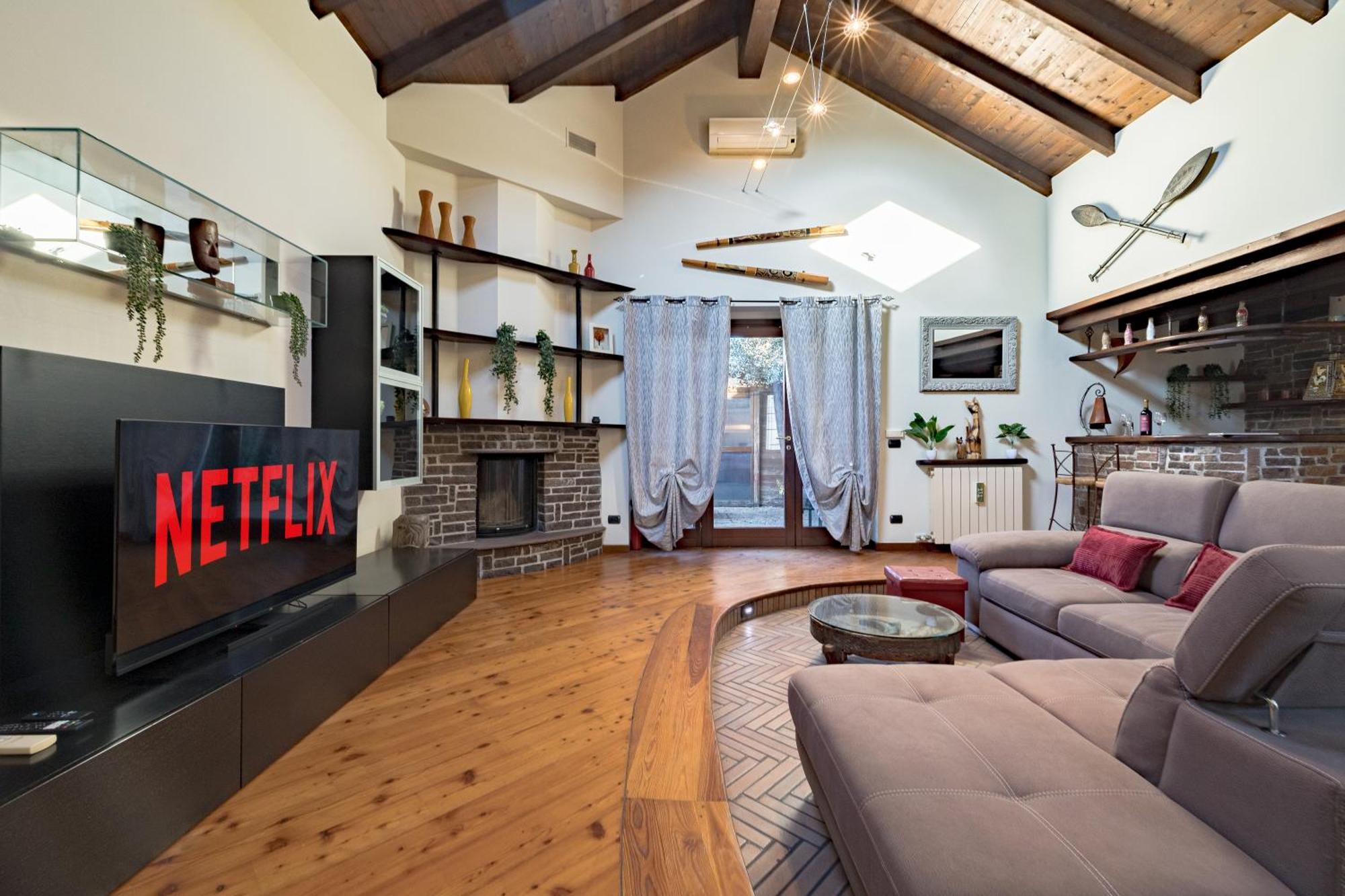 Malpensa Jacuzzi House Villa Ferno Luaran gambar