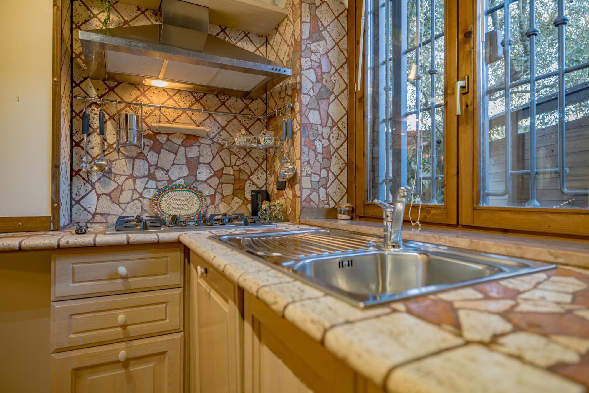 Malpensa Jacuzzi House Villa Ferno Luaran gambar